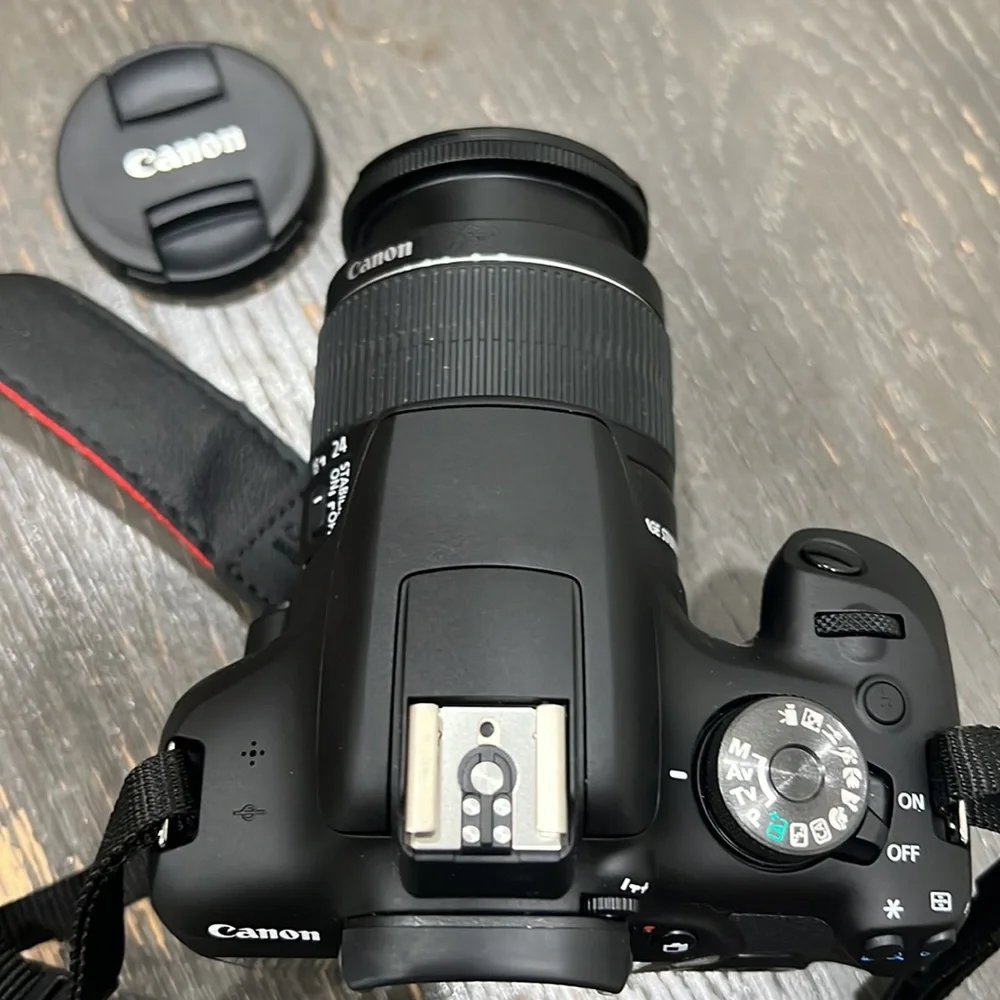 Canon EOS REBEL T7